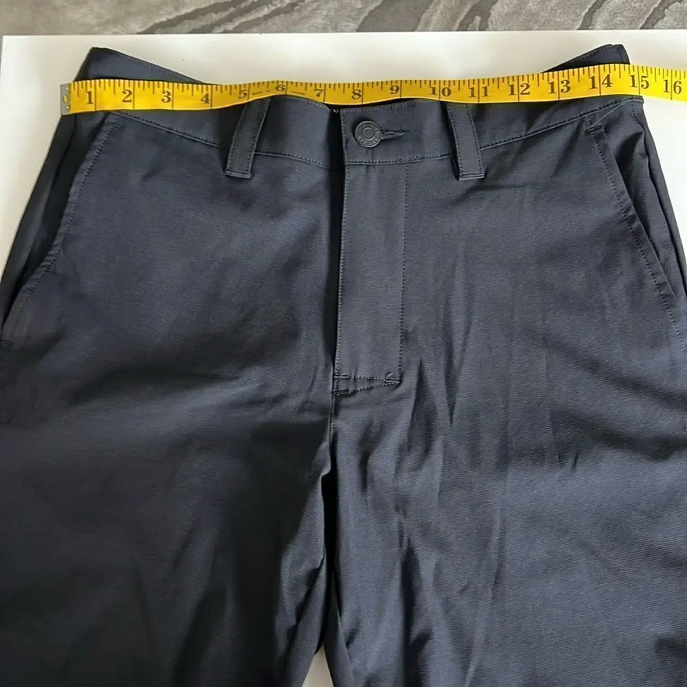 Banana Republic Comfort Flat Front Shorts Men's Size 30 / XS